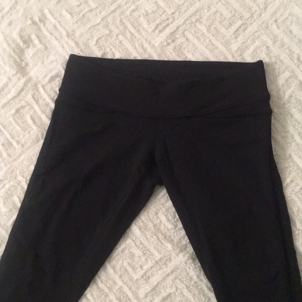 Lululemon Leggings w/ Mesh